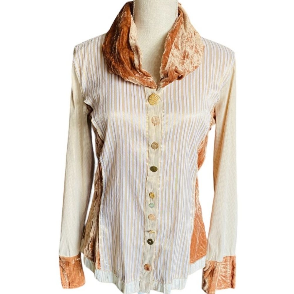Elisa Cavaletti Vintage Velour Accent Button Blouse